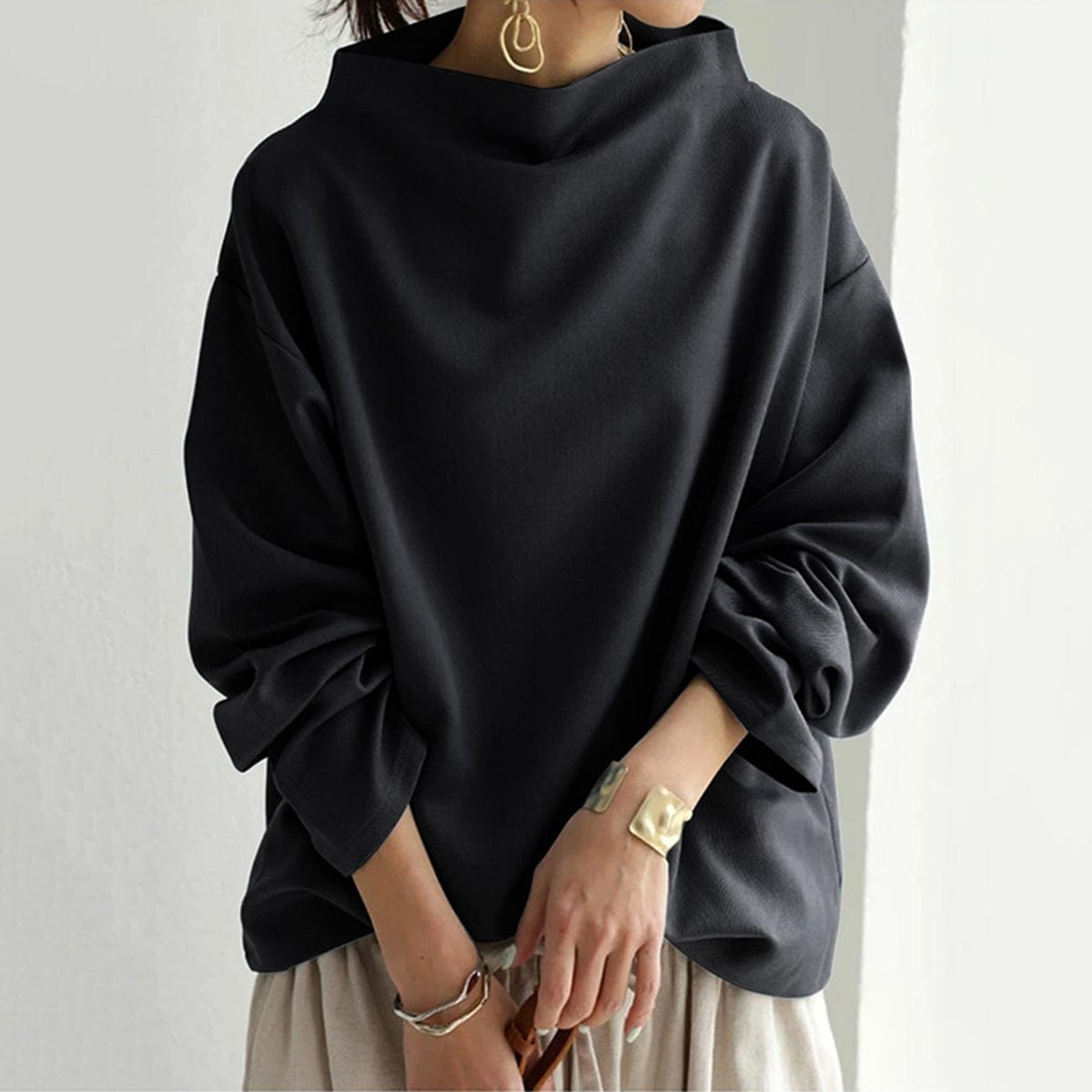 Jersey Mujer – Cuello Alto, Chic y Fácil de Combinar