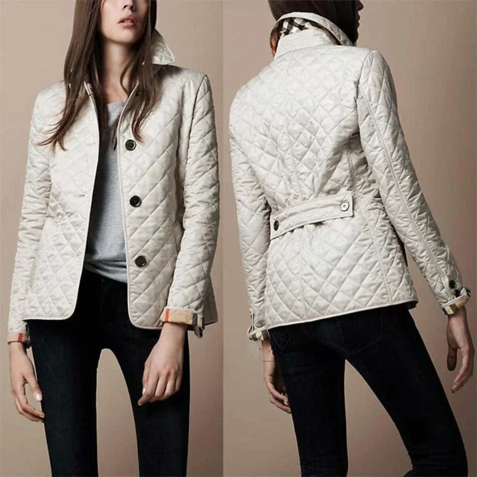 Chaqueta de invierno con costuras acolchadas y estilo chic