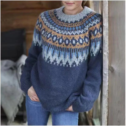 Jersey noruego para mujer: cálido y elegante en azul hielo