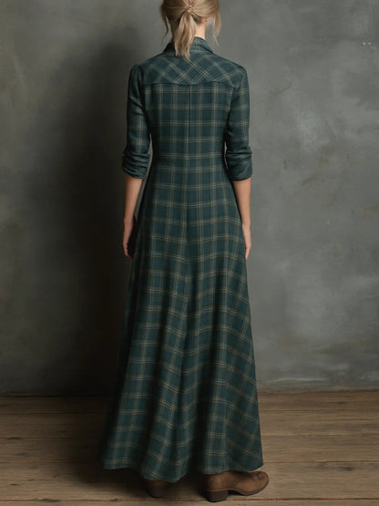 Vestido elegante largo mujer, con revers verdes y look sofisticado