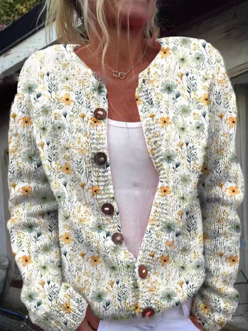 Cálida chaqueta de punto para mujer: estampado floral y cómoda.