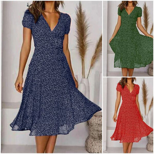 Robina | Vestido de línea A con escote en V y bajo oscilante