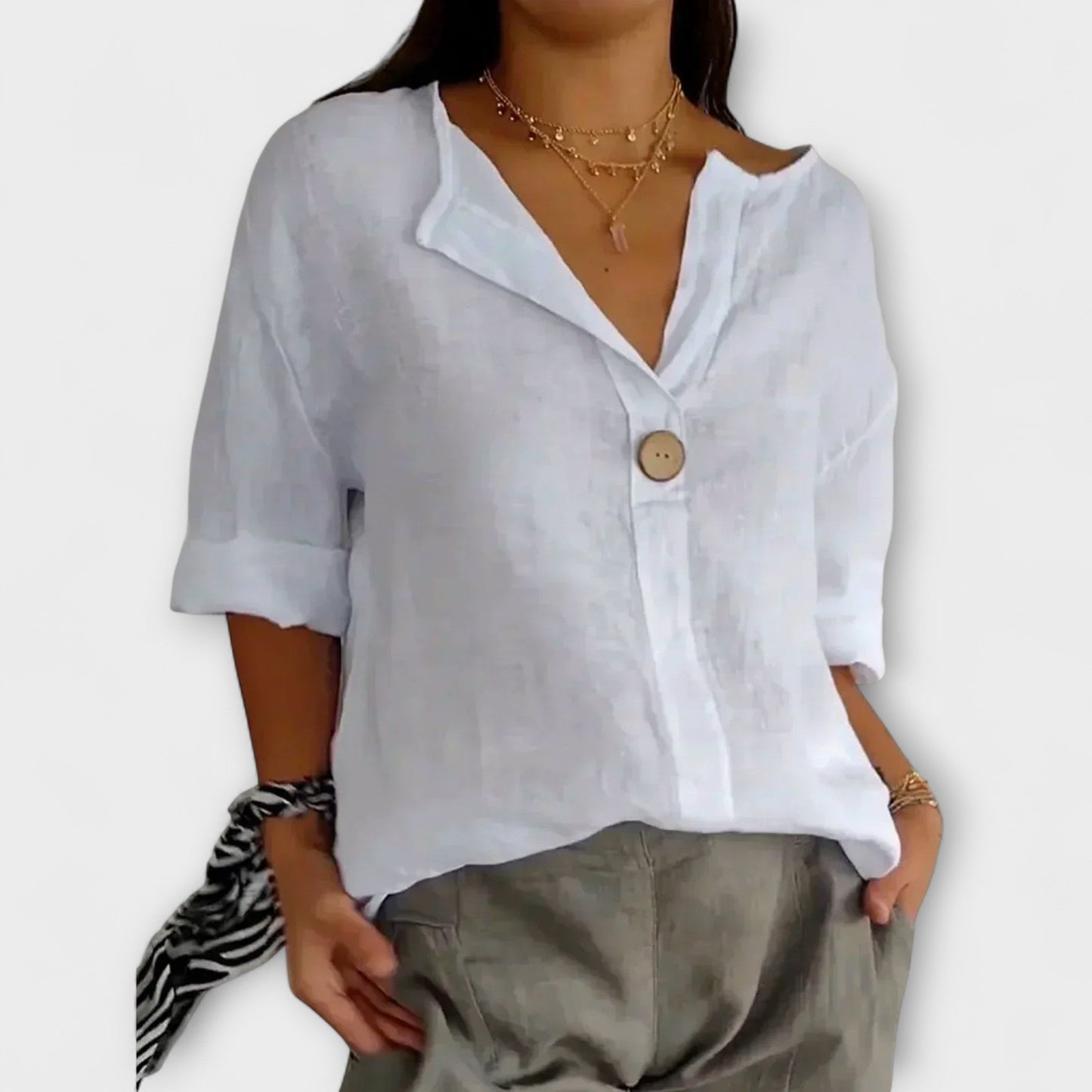 Leanne | Elegante blusa con cuello en V