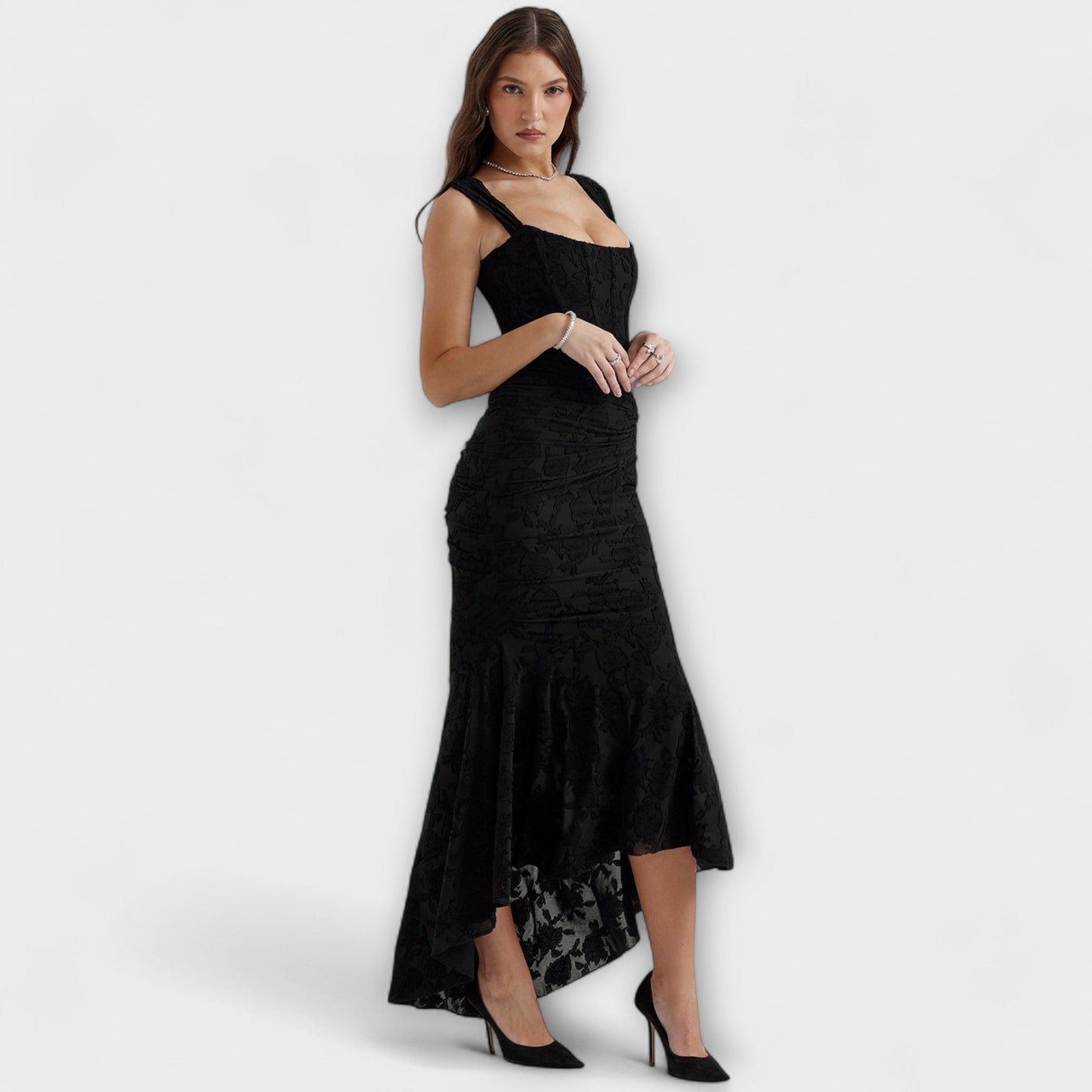 Elle | Vestido largo con corsé elegante y refinado