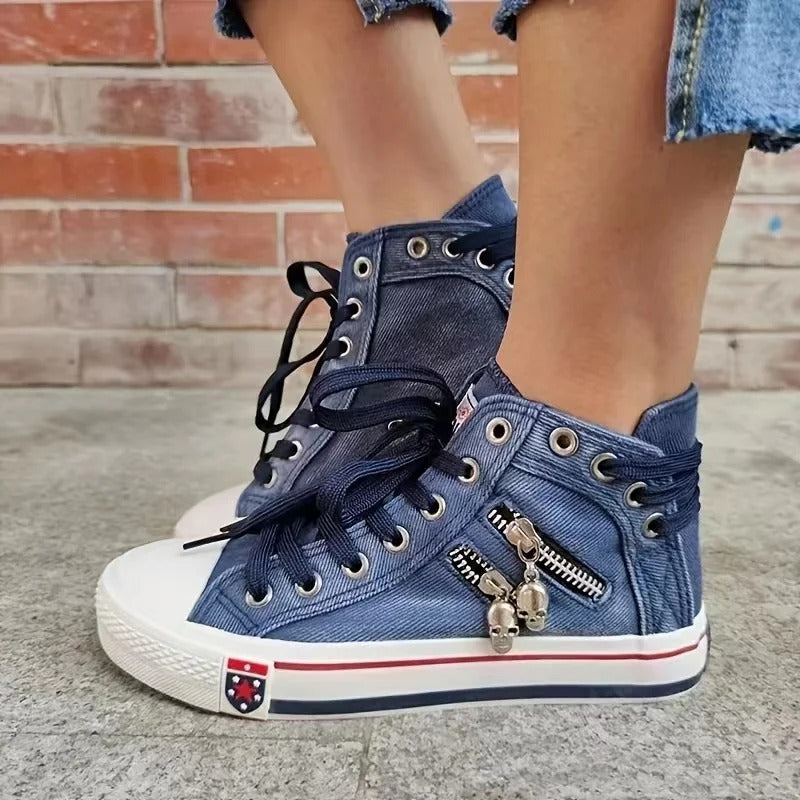 Bernicia | Sneaker tendencia urbana - look denim y cremallera
