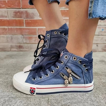 Bernicia | Sneaker tendencia urbana - look denim y cremallera