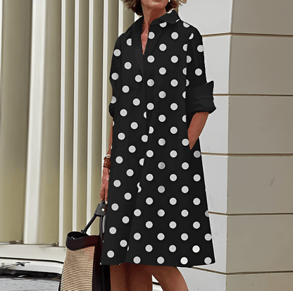 Chela | Vestido moderno con cuello vuelto y camisa de lino de manga tres cuartos y escote en pico