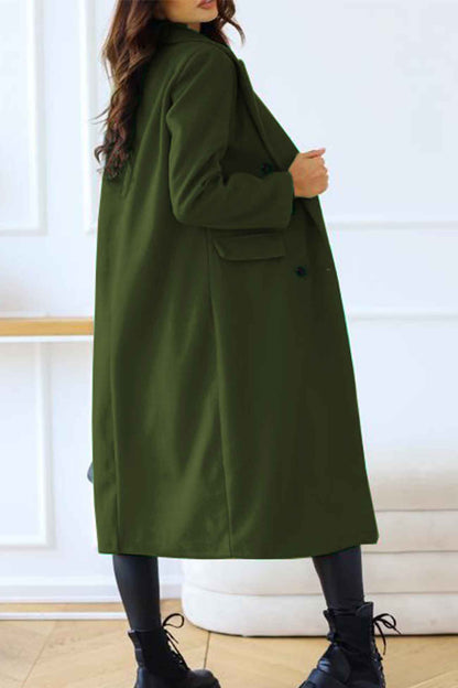 Abrigo cálido de doble botonadura para mujer: look elegante, cuello con solapa