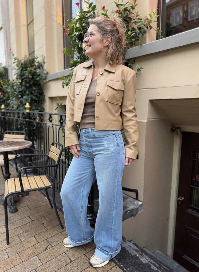 Chaqueta marrón claro