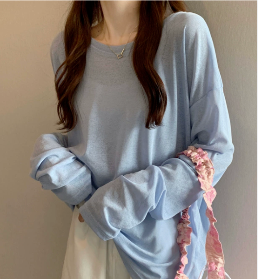 Camiseta ligera de manga larga para mujer: versátil y cómoda, con cuello redondo