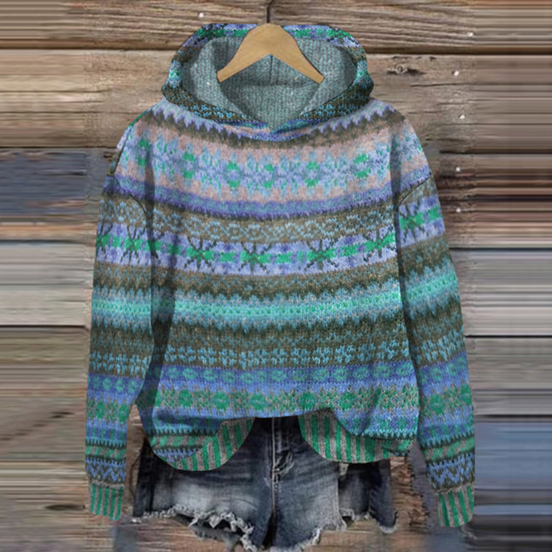 Cálido jersey con capucha noruego para mujer: perfecto para el invierno y el tiempo libre.