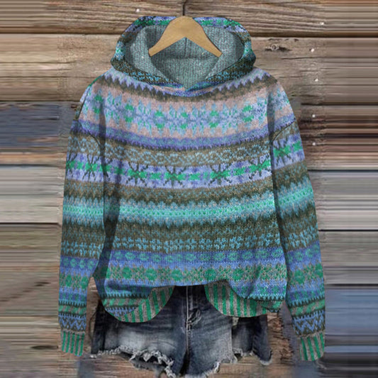 Cálido jersey con capucha noruego para mujer: perfecto para el invierno y el tiempo libre.