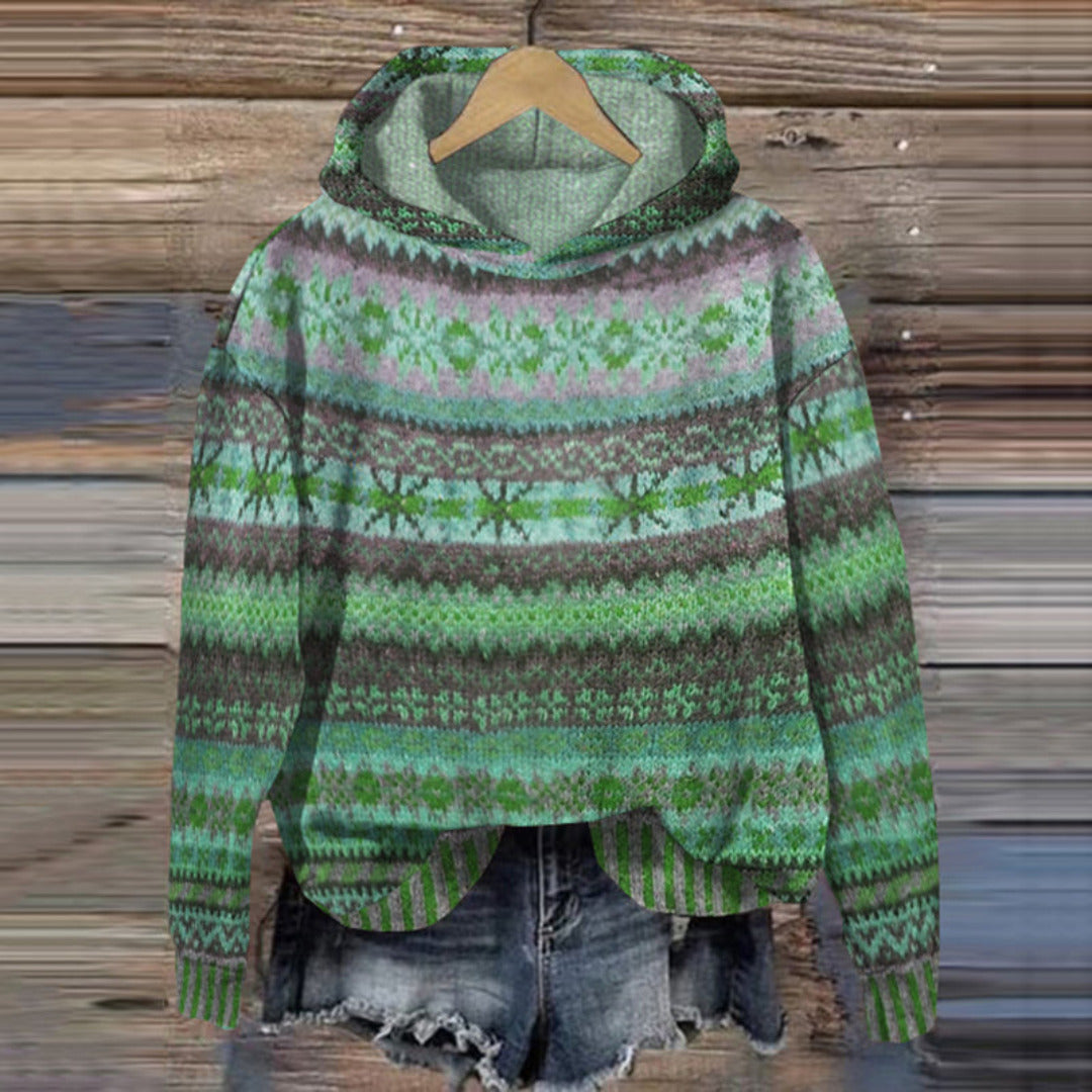 Cálido jersey con capucha noruego para mujer: perfecto para el invierno y el tiempo libre.