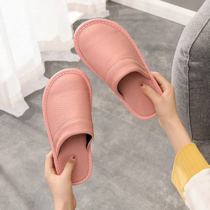 Zapatillas Casa Hombre – Elegantes de Cuero, Resistentes y Cálidas