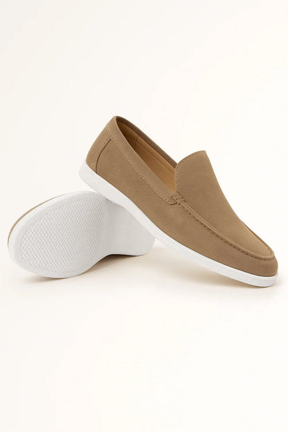 Loafers Hombre – Suela Blanca y Ante Suave, Estilo Chic y Atemporal