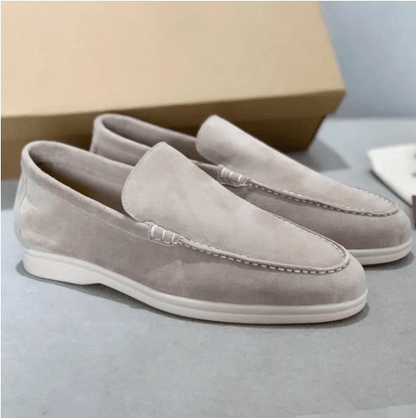 Loafers Hombre – Suela Blanca y Ante Suave, Estilo Chic y Atemporal