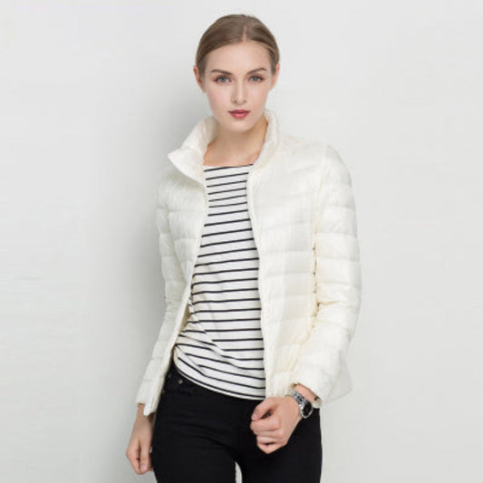 Chaqueta acolchada de manga larga para mujer, cálida, ligera e impermeable, ideal para el invierno.