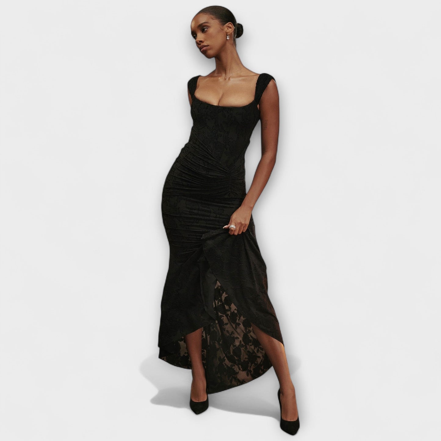 Elle | Vestido largo con corsé elegante y refinado
